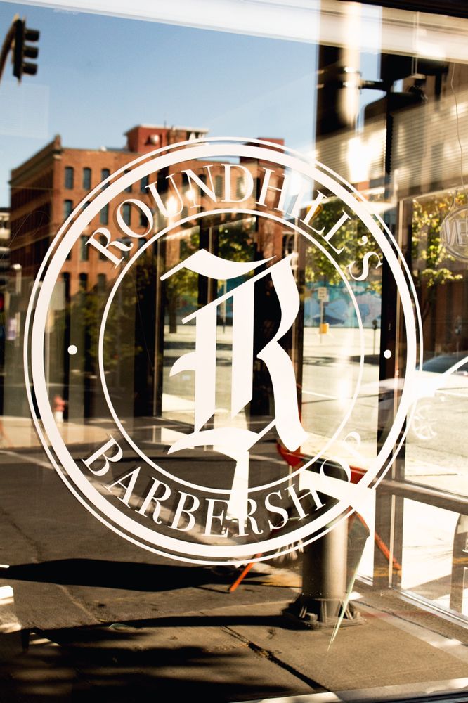 Roundhill’s Barbershop Logo