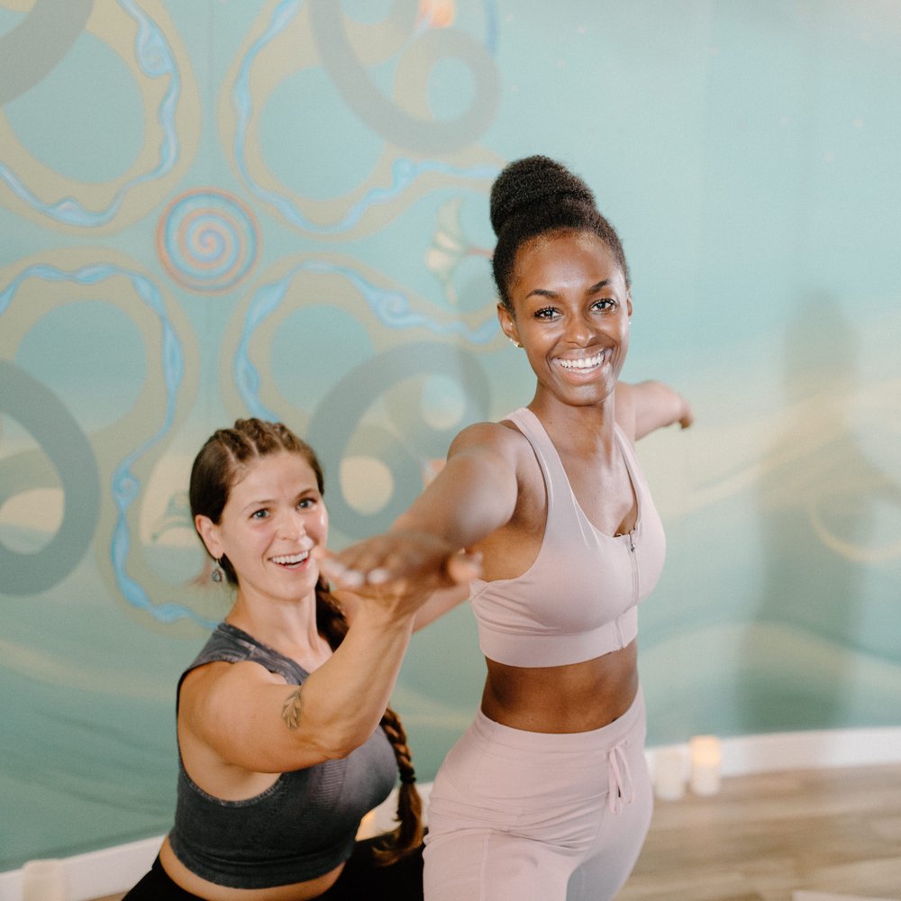 Rare Wellness Logo