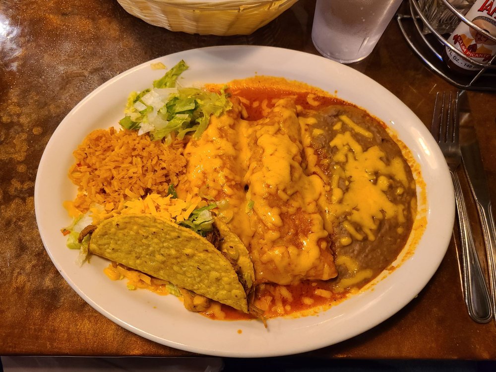 Cielito Lindo Cocina Mexicana Logo
